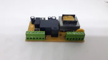 Placa da caixa de comando com Placa ELET. com boia ELET.