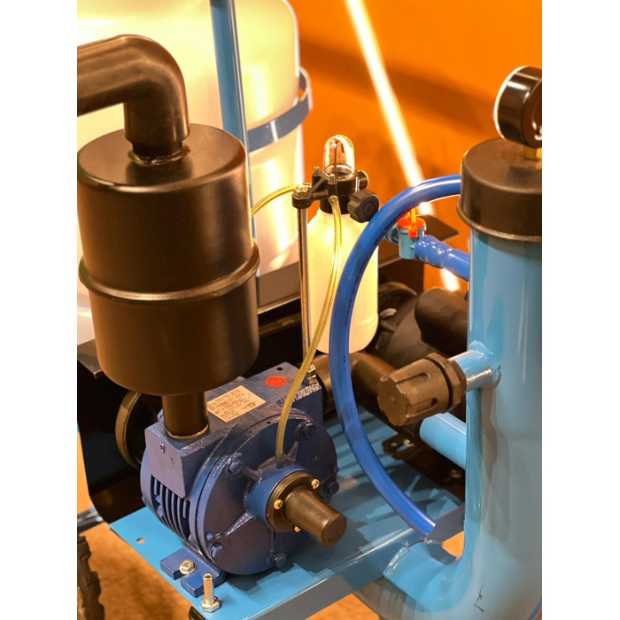 Ordenhadeira Mecânica Móvel Bv300, 1 Conjunto Duplo Acoplado (140101)