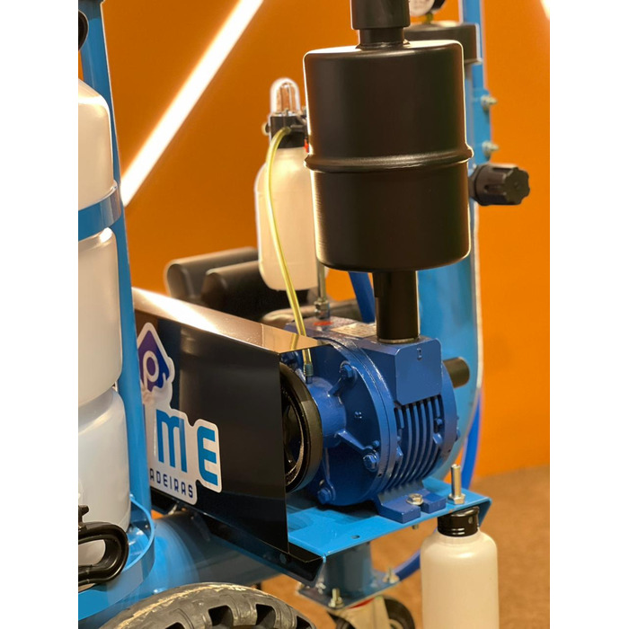 Ordenhadeira Mecânica Móvel Bv300, 1 Conjunto Duplo Acoplado (140101)