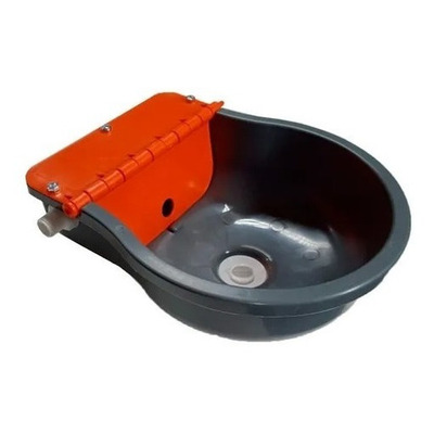 Bebedouro Bovinos E Suínos Automático 4 Litros Com Boia Bebedouro Bovinos E Suínos Automático 4 Litros Com Boia